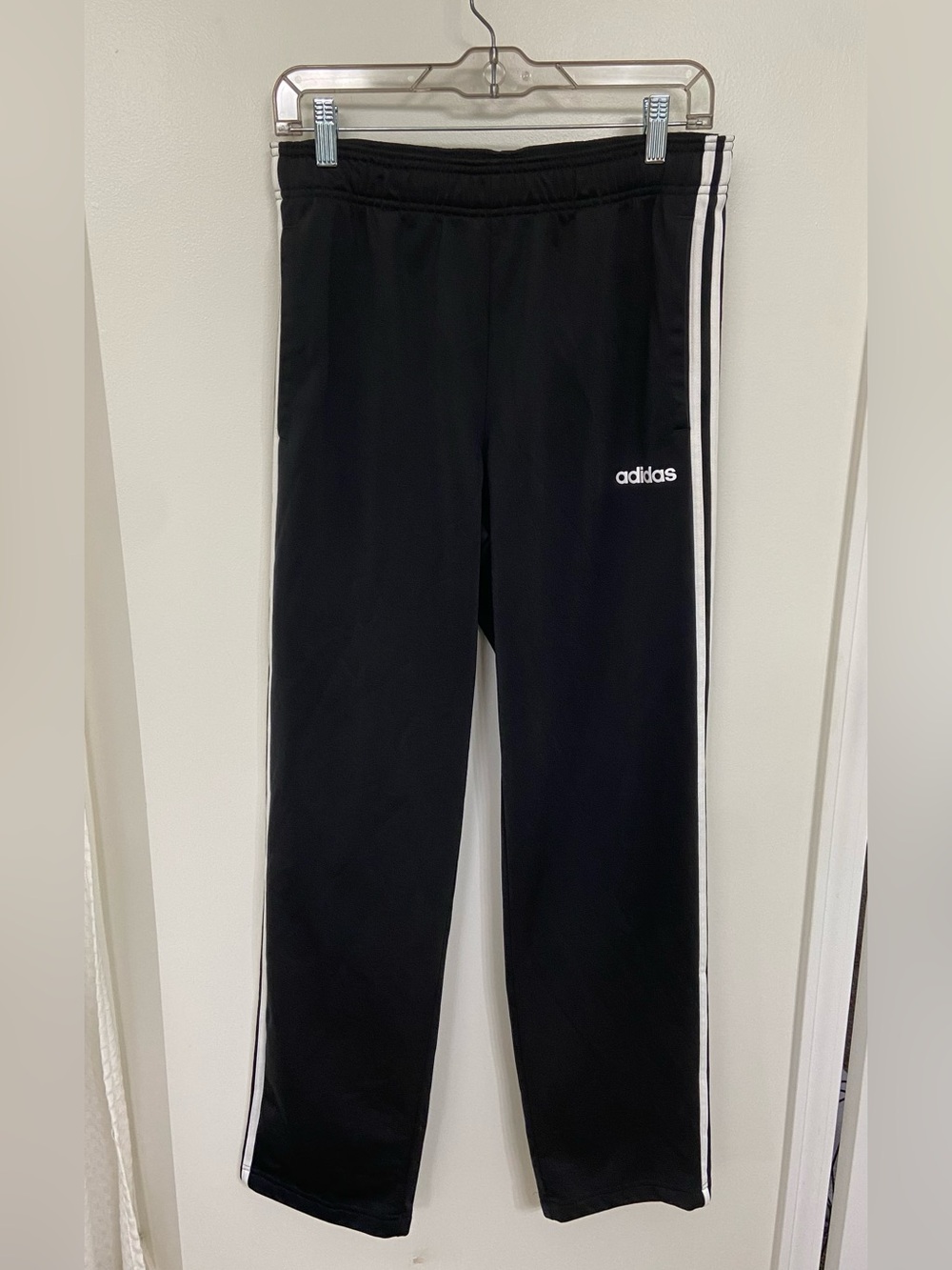 Adidas Men’s 3-Stripes Track Pants Black White Size M EI9761